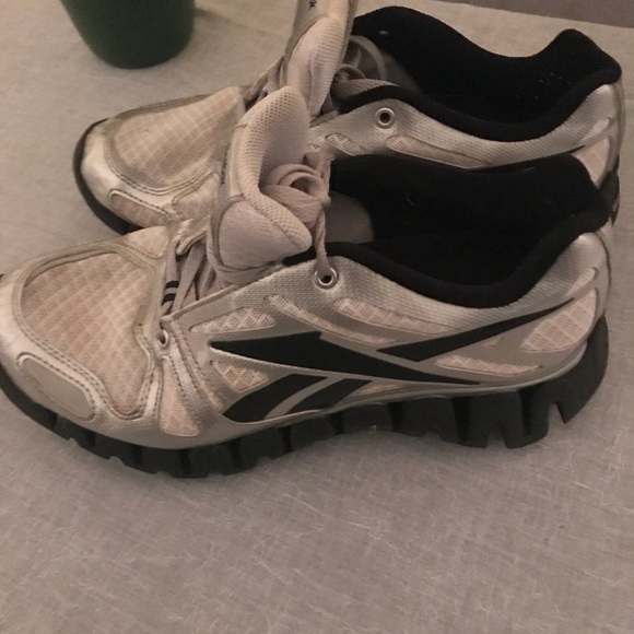 Reebok zig zag running sneakers - Picture 5 of 6